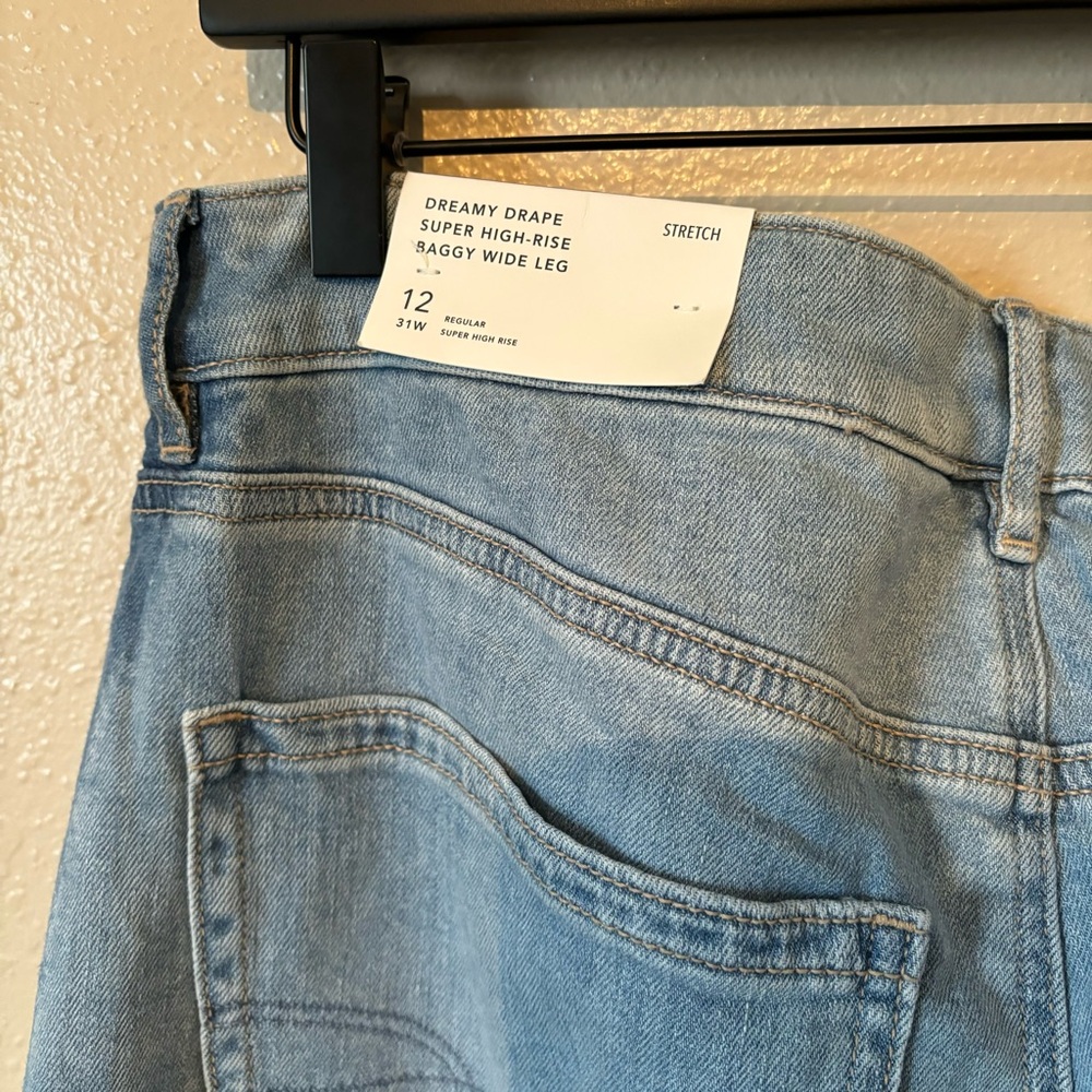 NWT Dreamy Drape High Rise Wide Leg Jeans - Picture 2 of 11
